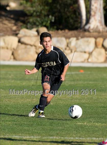 Thumbnail 2 in JSerra Catholic @ Cate photogallery.
