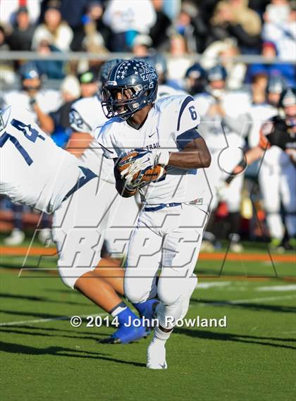 Thumbnail 2 in Addison Trail @ Libertyville (IHSA Class 7A 2nd Round) photogallery.