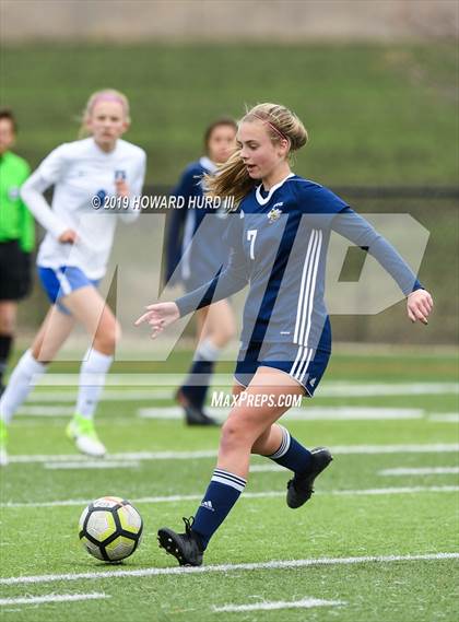 Thumbnail 3 in Midlothian vs. Arlington Heights (Moritz Kia Tournament of Champions) photogallery.