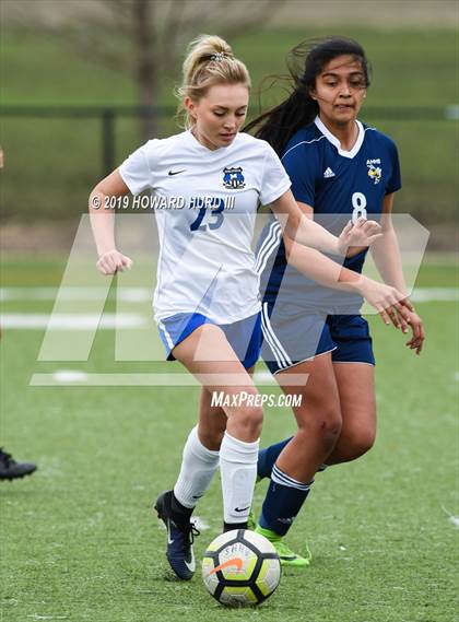 Thumbnail 1 in Midlothian vs. Arlington Heights (Moritz Kia Tournament of Champions) photogallery.
