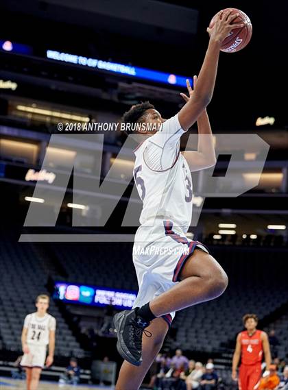 Thumbnail 3 in View Park vs. Stuart Hall (CIF State D4 Final) photogallery.