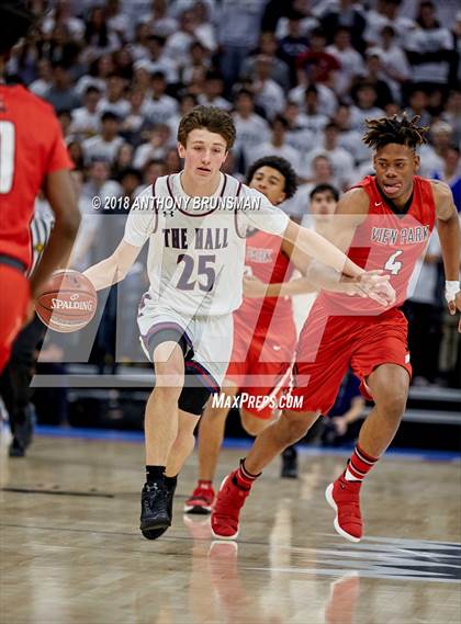 Thumbnail 2 in View Park vs. Stuart Hall (CIF State D4 Final) photogallery.