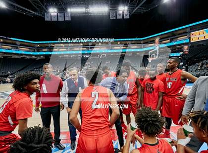 Thumbnail 2 in View Park vs. Stuart Hall (CIF State D4 Final) photogallery.