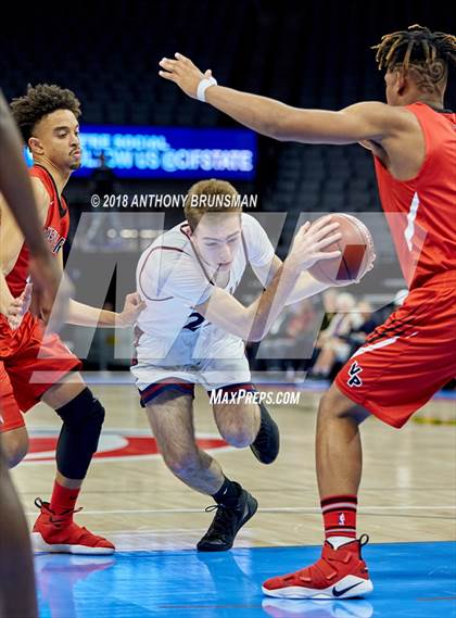 Thumbnail 3 in View Park vs. Stuart Hall (CIF State D4 Final) photogallery.