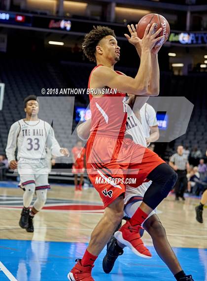 Thumbnail 1 in View Park vs. Stuart Hall (CIF State D4 Final) photogallery.