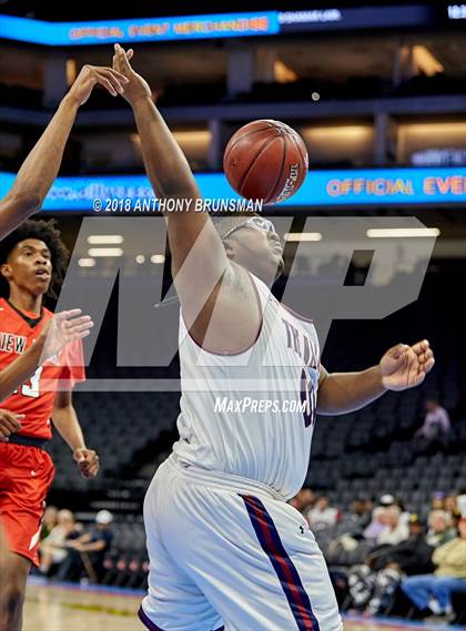 Thumbnail 1 in View Park vs. Stuart Hall (CIF State D4 Final) photogallery.