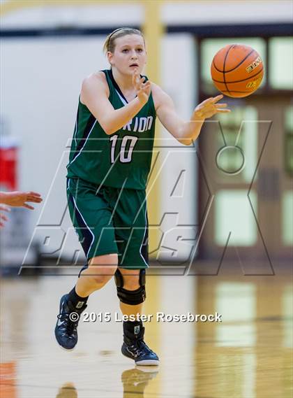 Thumbnail 2 in Aransas Pass vs. Marion (4A Regional Semifinal) photogallery.