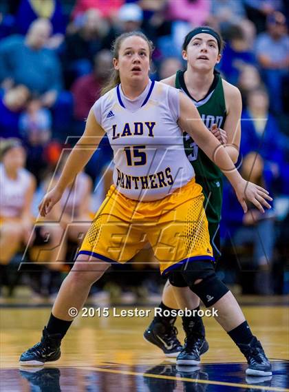 Thumbnail 3 in Aransas Pass vs. Marion (4A Regional Semifinal) photogallery.