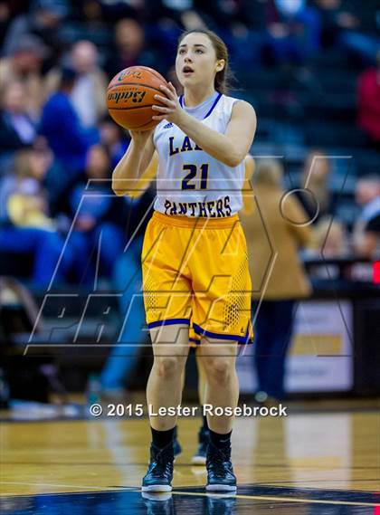 Thumbnail 3 in Aransas Pass vs. Marion (4A Regional Semifinal) photogallery.