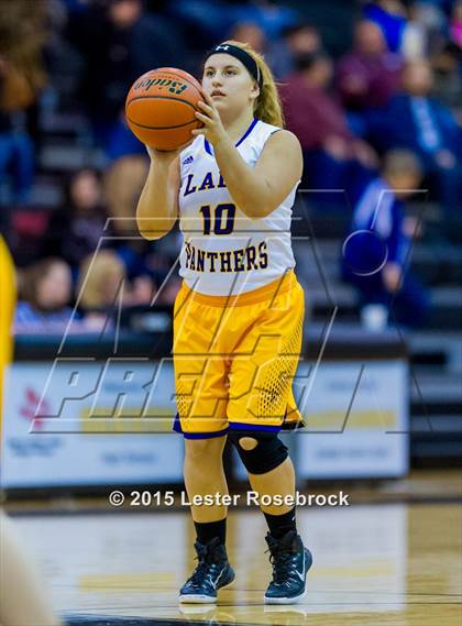 Thumbnail 3 in Aransas Pass vs. Marion (4A Regional Semifinal) photogallery.