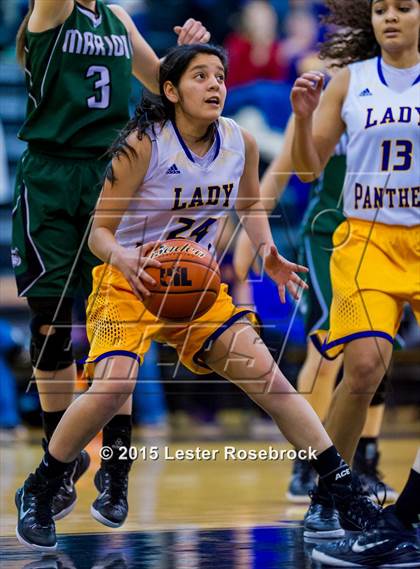 Thumbnail 3 in Aransas Pass vs. Marion (4A Regional Semifinal) photogallery.
