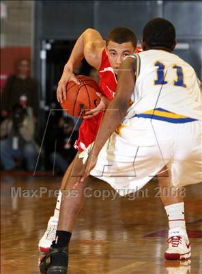 Thumbnail 1 in Mater Dei vs. Farragut (Nike Extravaganza) photogallery.