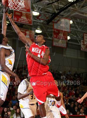 Thumbnail 3 in Mater Dei vs. Farragut (Nike Extravaganza) photogallery.