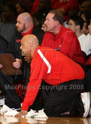 Thumbnail 3 in Mater Dei vs. Farragut (Nike Extravaganza) photogallery.