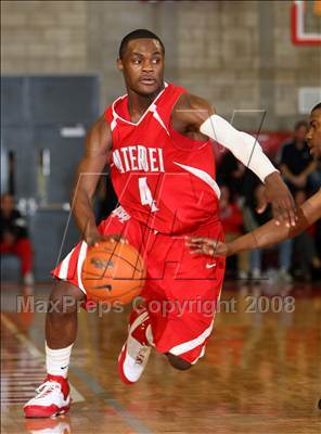 Thumbnail 3 in Mater Dei vs. Farragut (Nike Extravaganza) photogallery.
