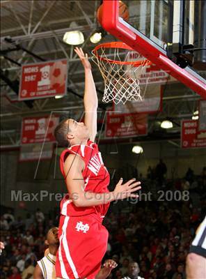 Thumbnail 1 in Mater Dei vs. Farragut (Nike Extravaganza) photogallery.
