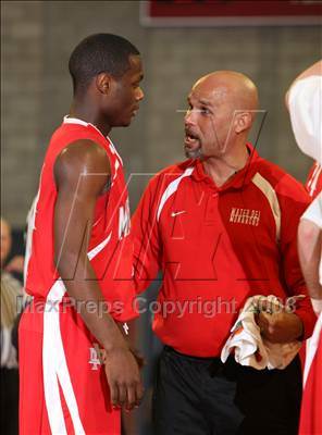 Thumbnail 2 in Mater Dei vs. Farragut (Nike Extravaganza) photogallery.