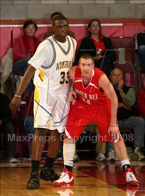 Thumbnail 3 in Mater Dei vs. Farragut (Nike Extravaganza) photogallery.