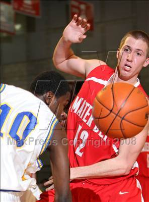 Thumbnail 2 in Mater Dei vs. Farragut (Nike Extravaganza) photogallery.