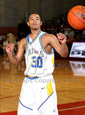 Thumbnail 2 in Mater Dei vs. Farragut (Nike Extravaganza) photogallery.