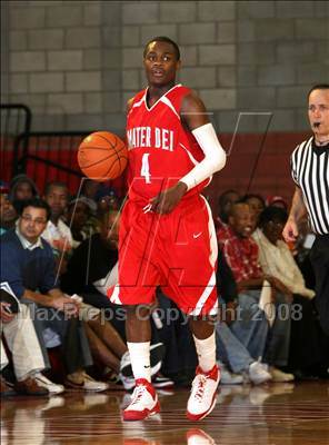 Thumbnail 3 in Mater Dei vs. Farragut (Nike Extravaganza) photogallery.