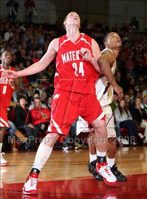 Thumbnail 1 in Mater Dei vs. Farragut (Nike Extravaganza) photogallery.