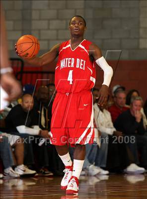 Thumbnail 3 in Mater Dei vs. Farragut (Nike Extravaganza) photogallery.
