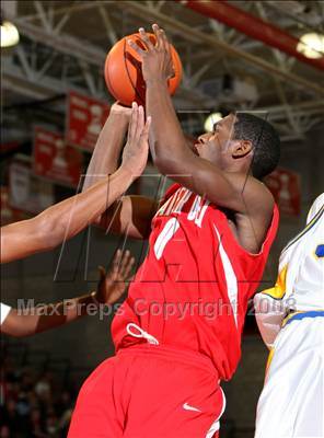 Thumbnail 1 in Mater Dei vs. Farragut (Nike Extravaganza) photogallery.