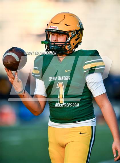 Thumbnail 1 in Reed @ Bishop Manogue photogallery.