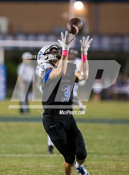 Thumbnail 2 in Hough @ Lake Norman photogallery.