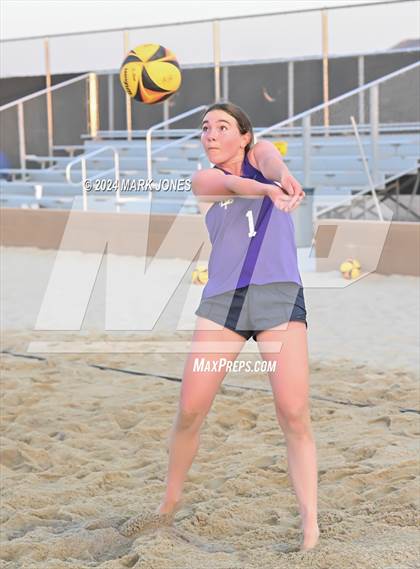 Thumbnail 3 in Xavier College Prep vs. Notre Dame Prep (AIA DI Pairs Finals) photogallery.