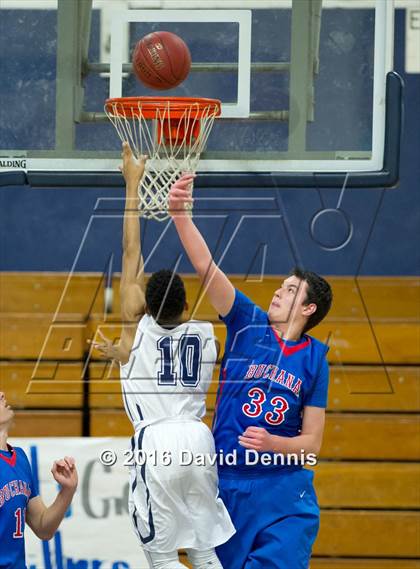 Thumbnail 2 in Buchanan @ Bakersfield photogallery.