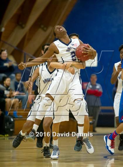 Thumbnail 3 in Buchanan @ Bakersfield photogallery.