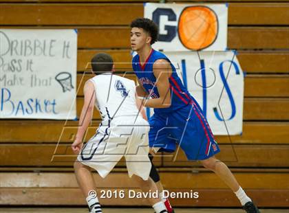 Thumbnail 2 in Buchanan @ Bakersfield photogallery.