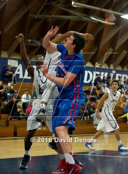 Thumbnail 1 in Buchanan @ Bakersfield photogallery.