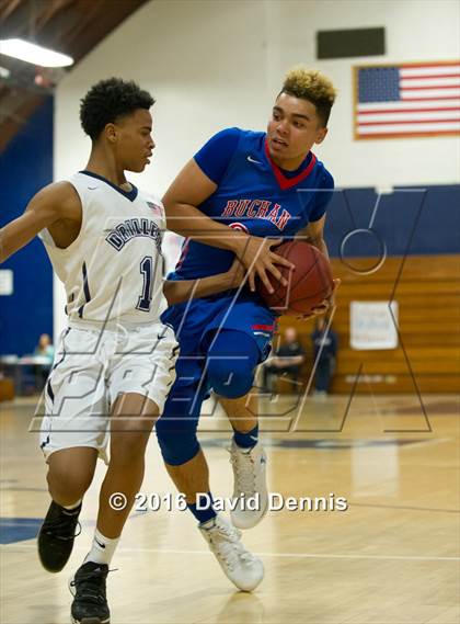 Thumbnail 2 in Buchanan @ Bakersfield photogallery.