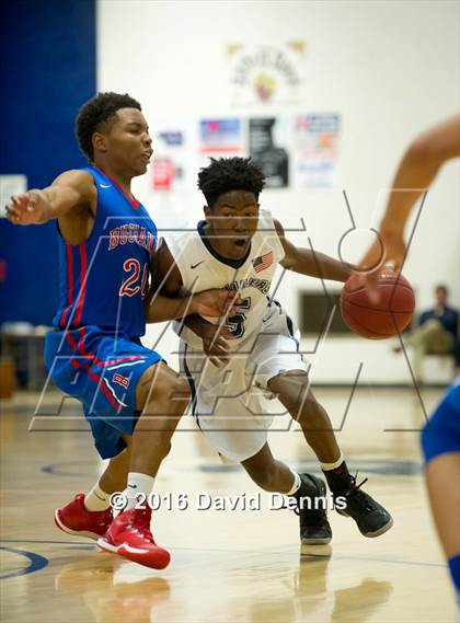 Thumbnail 1 in Buchanan @ Bakersfield photogallery.