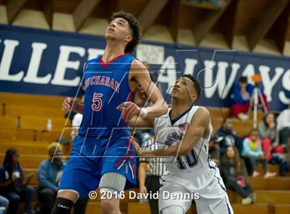 Thumbnail 2 in Buchanan @ Bakersfield photogallery.