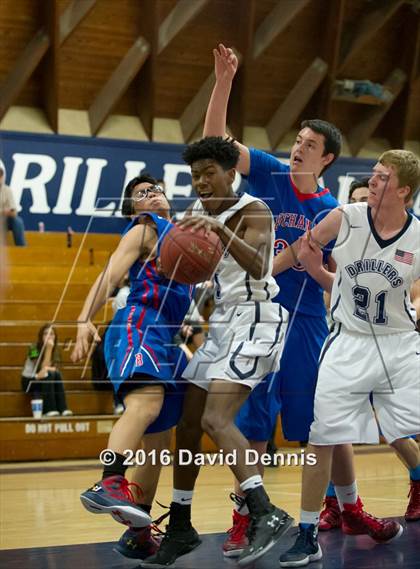 Thumbnail 3 in Buchanan @ Bakersfield photogallery.