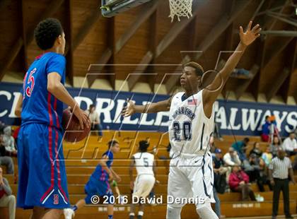 Thumbnail 2 in Buchanan @ Bakersfield photogallery.