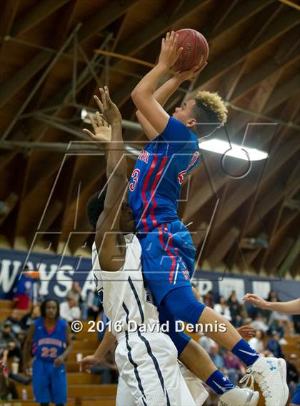 Thumbnail 3 in Buchanan @ Bakersfield photogallery.