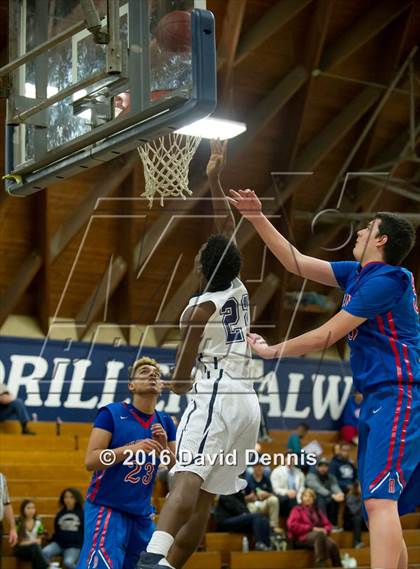 Thumbnail 1 in Buchanan @ Bakersfield photogallery.