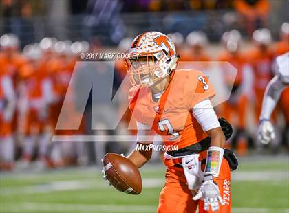 Thumbnail 2 in Teague vs. Rockdale (UIL 3A D1 Quarterfinal) photogallery.