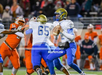 Thumbnail 1 in Teague vs. Rockdale (UIL 3A D1 Quarterfinal) photogallery.