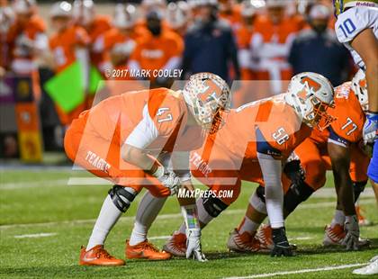 Thumbnail 3 in Teague vs. Rockdale (UIL 3A D1 Quarterfinal) photogallery.