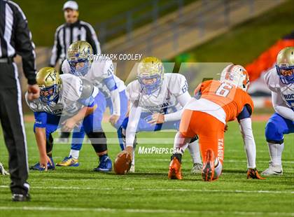 Thumbnail 1 in Teague vs. Rockdale (UIL 3A D1 Quarterfinal) photogallery.