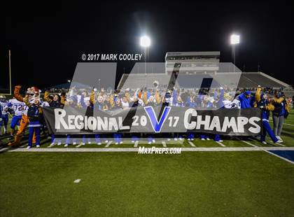 Thumbnail 1 in Teague vs. Rockdale (UIL 3A D1 Quarterfinal) photogallery.
