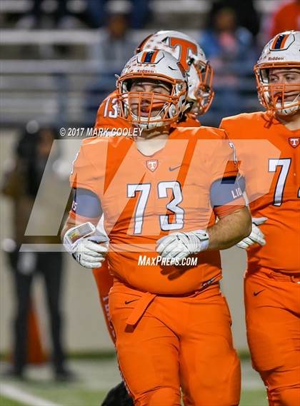 Thumbnail 2 in Teague vs. Rockdale (UIL 3A D1 Quarterfinal) photogallery.