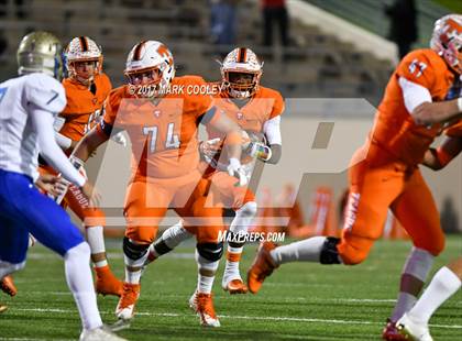 Thumbnail 3 in Teague vs. Rockdale (UIL 3A D1 Quarterfinal) photogallery.