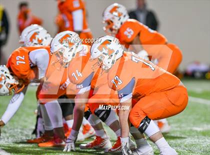 Thumbnail 3 in Teague vs. Rockdale (UIL 3A D1 Quarterfinal) photogallery.